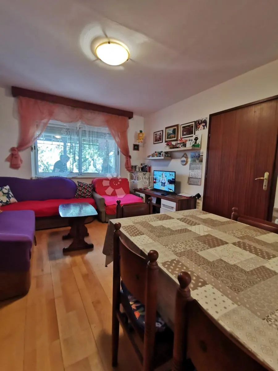 obiteljska stambena kuća useljiva odmah - prilika, hitno - slika 9
