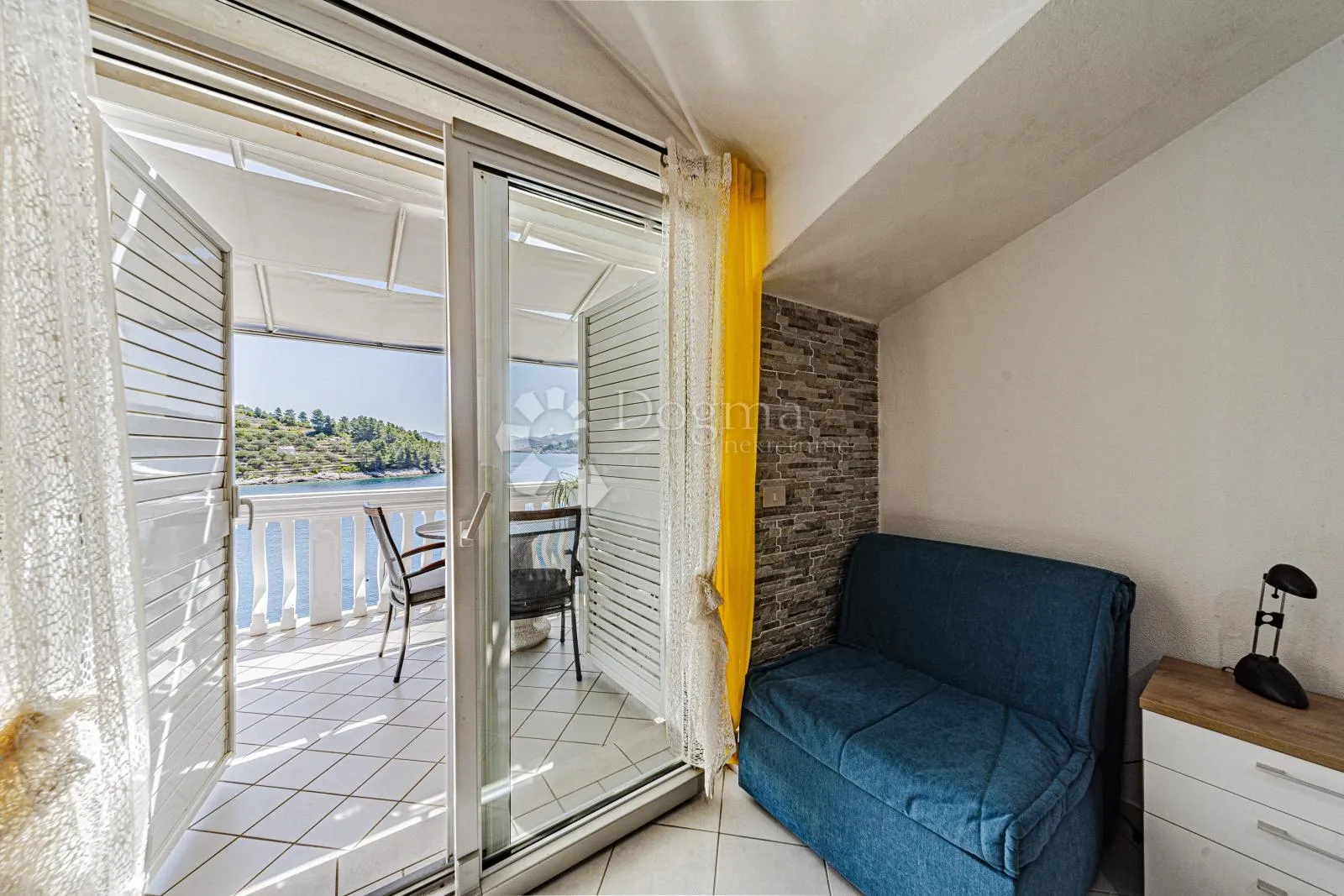 prvi red do mora: samoodrživa apartmanska vila s uhodanim poslovanjem – vela luka, korčula - slika 103