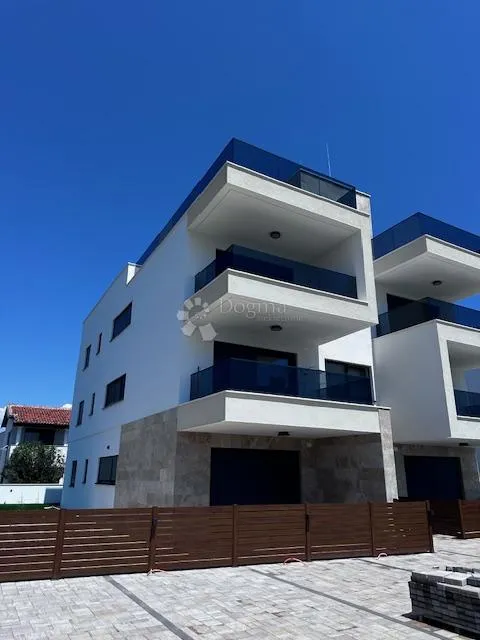 privlaka novogradnja prizemlje 90m2 - slika 22