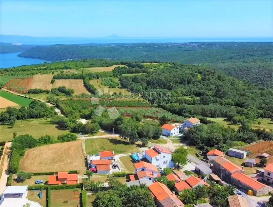 čarobna kuća 2 km od mora, na rubu sela - slika 21