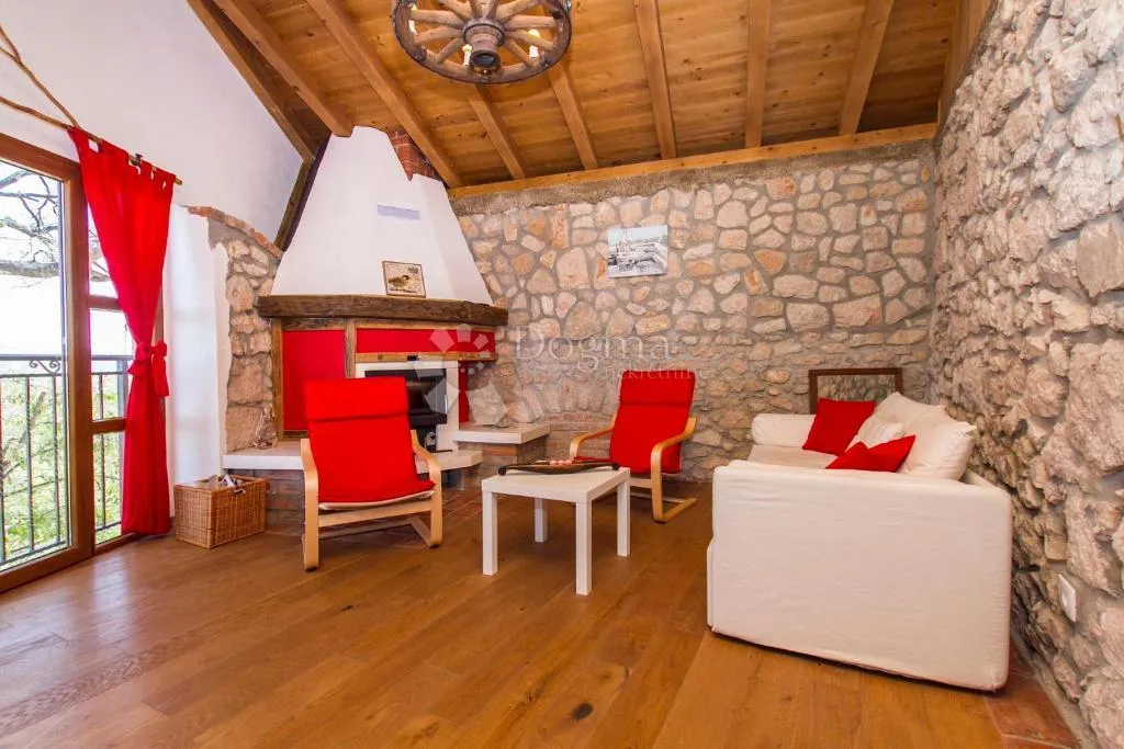 autentična kamena vila s bazenom i pogledom na more - slika 4