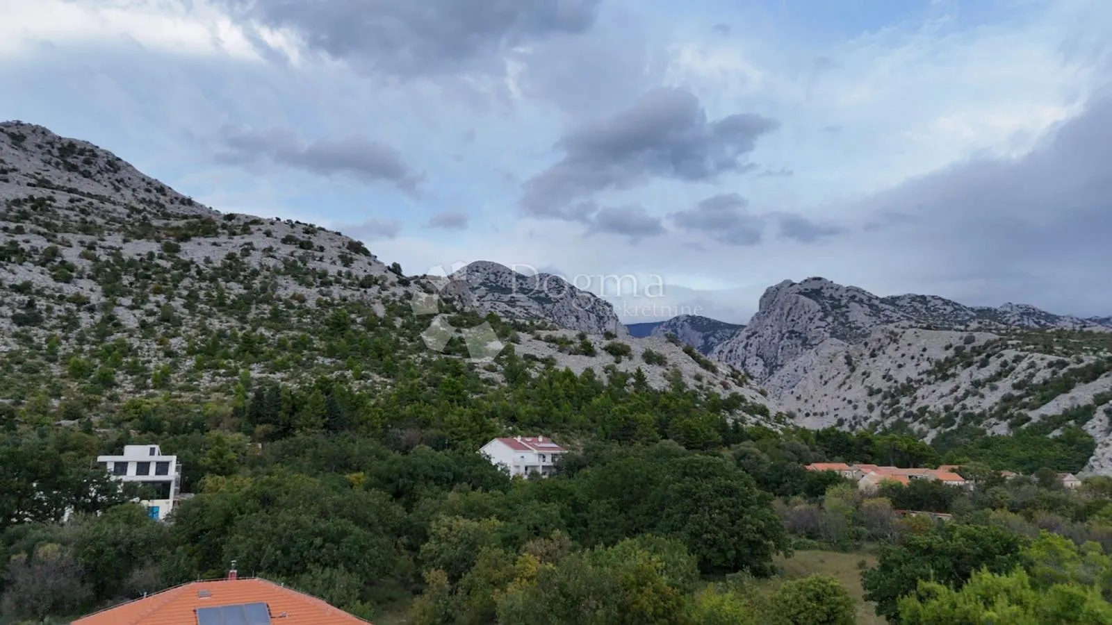 zemljište u parku prirode velebit - slika 2