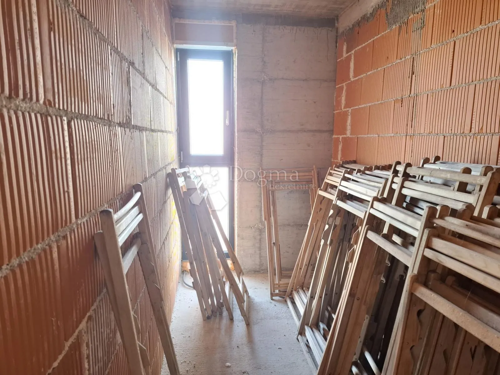 poreč - stan u novogradnji blizu grada i mora - slika 6