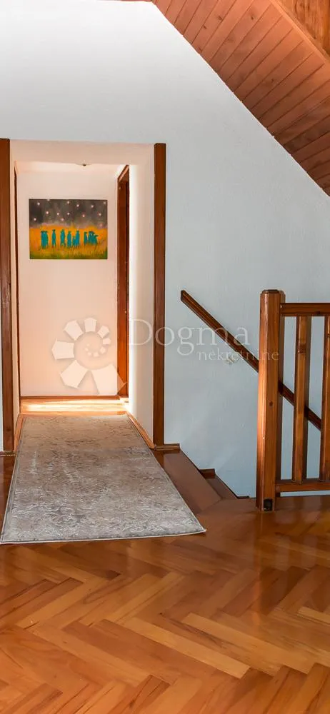 prekrasna, renovirana kamena kuća!! - slika 11