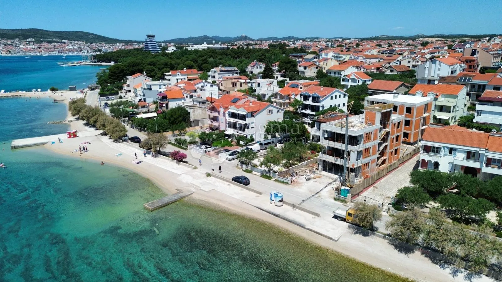 vodice/srima-trosobni stan 5m od mora i plaže - slika 7