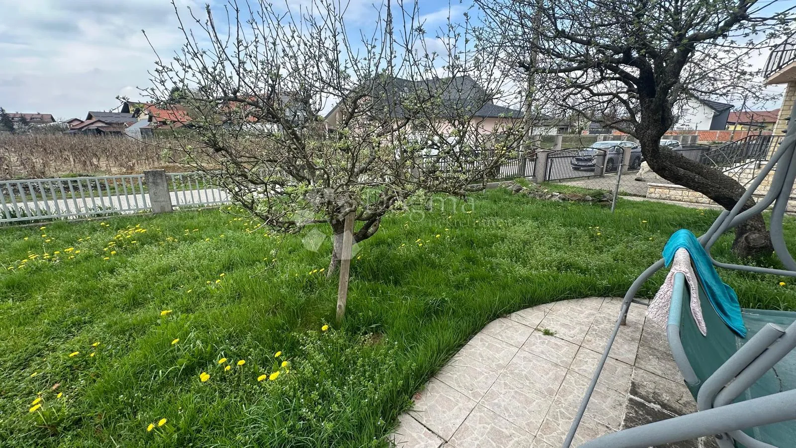 prodaja kuće, sesvete, 252m2 - slika 35