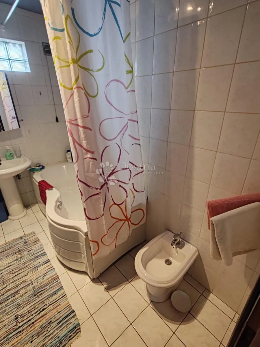 prostrana kuća u zbelavi – 339 m² na okućnici od 3604 m² - slika 11