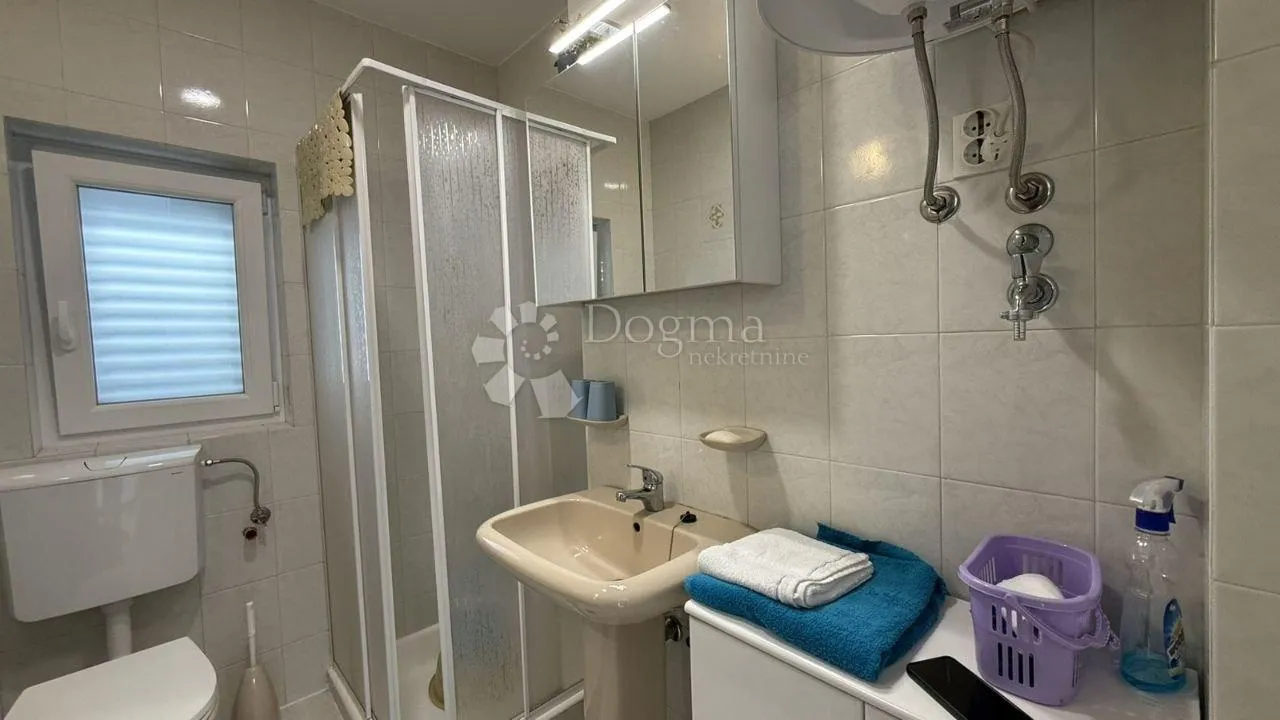 stan s pogledom na more 300 m od plaže! okolica labina - slika 11