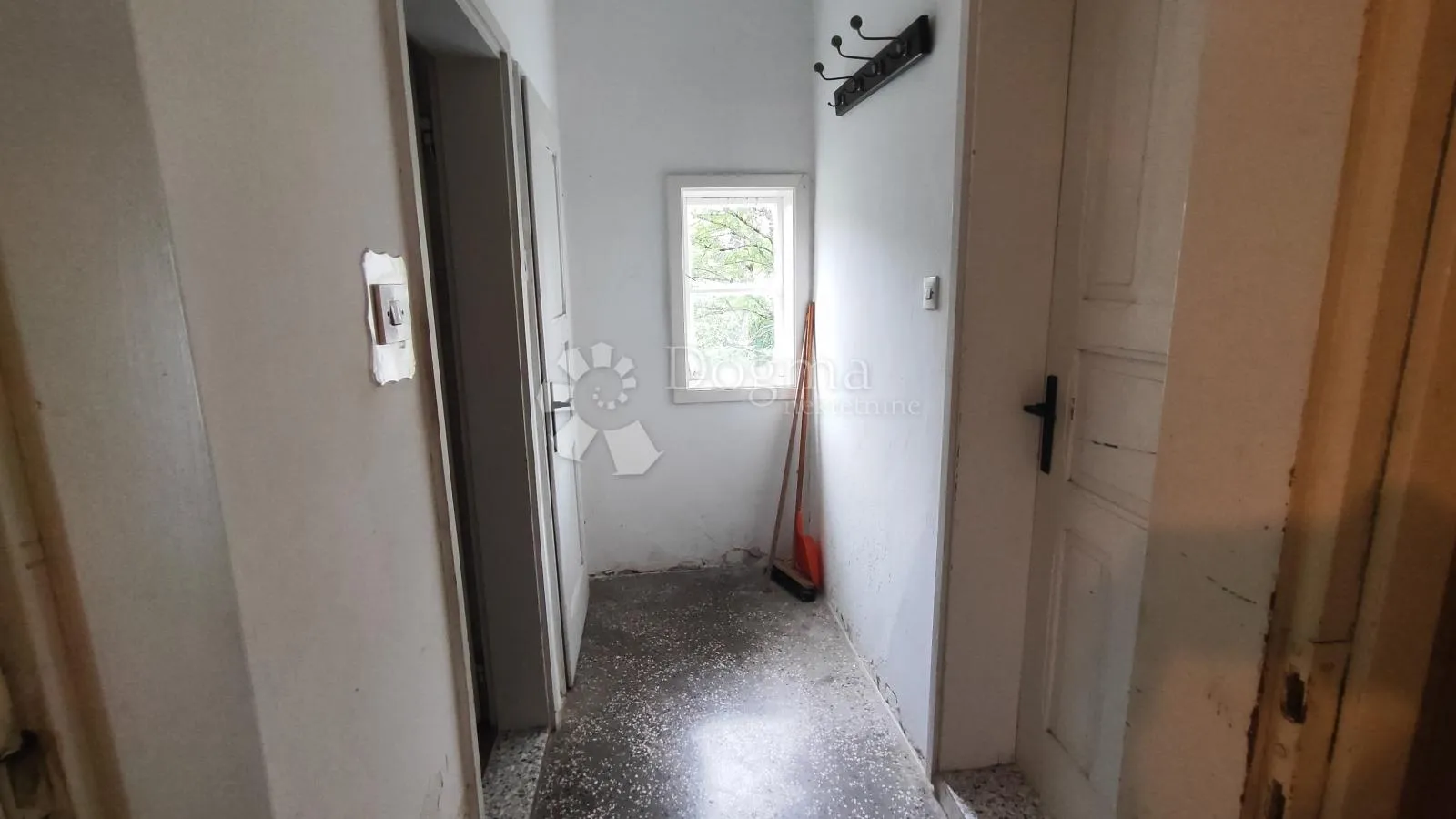 kuća u mirnom dijelu skrada - slika 14