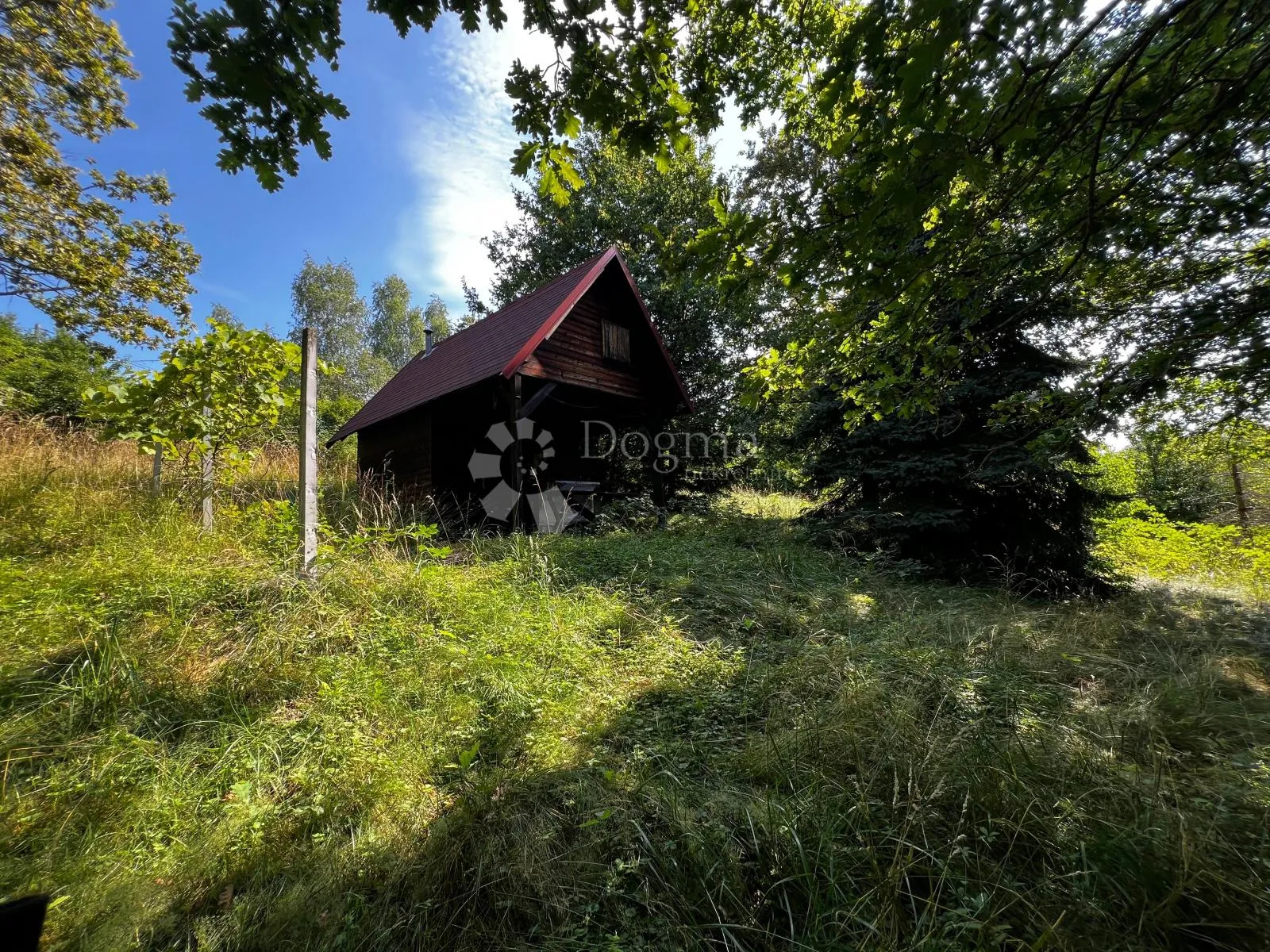 zemljište s projektom, pavučnjak, 1600m2 - slika 1