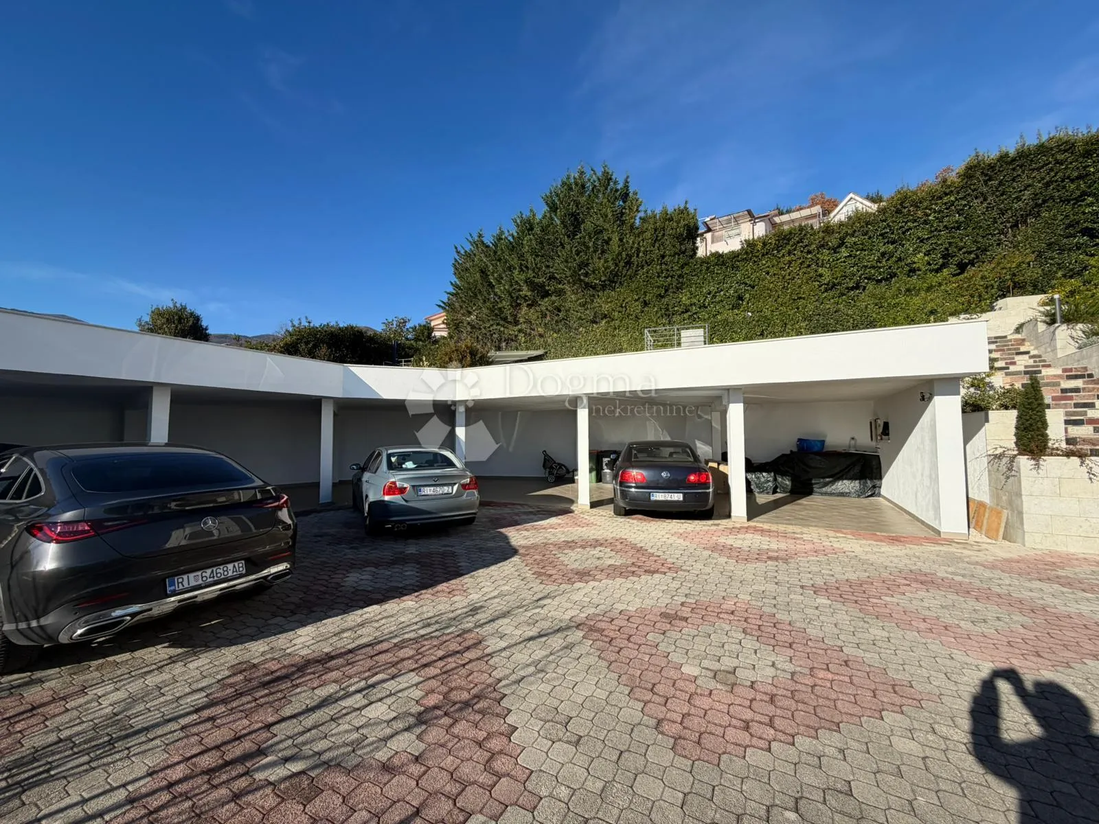 ičići – dugoročni najam stana s bazenom - slika 14