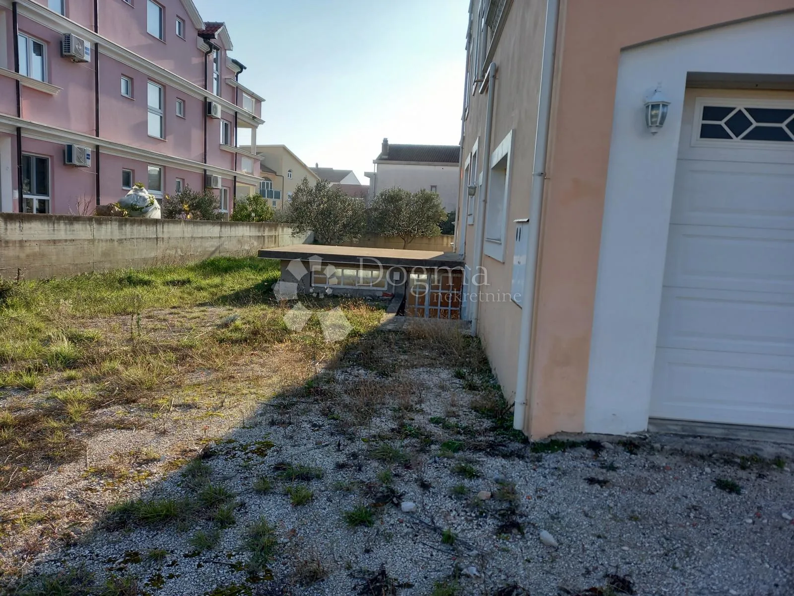 vodice - kuća 800 m2 odlična prilika - slika 14