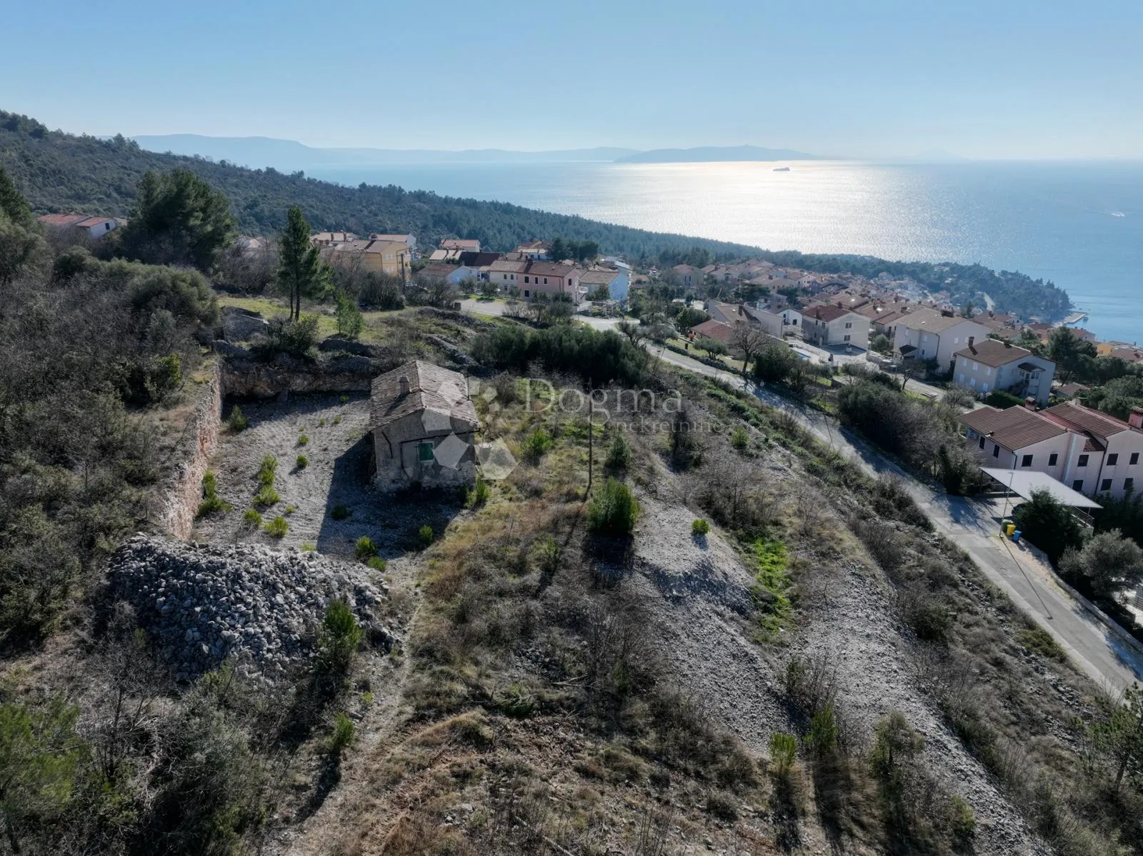 unikatno zemljište s predivnim pogledom na more - slika 10