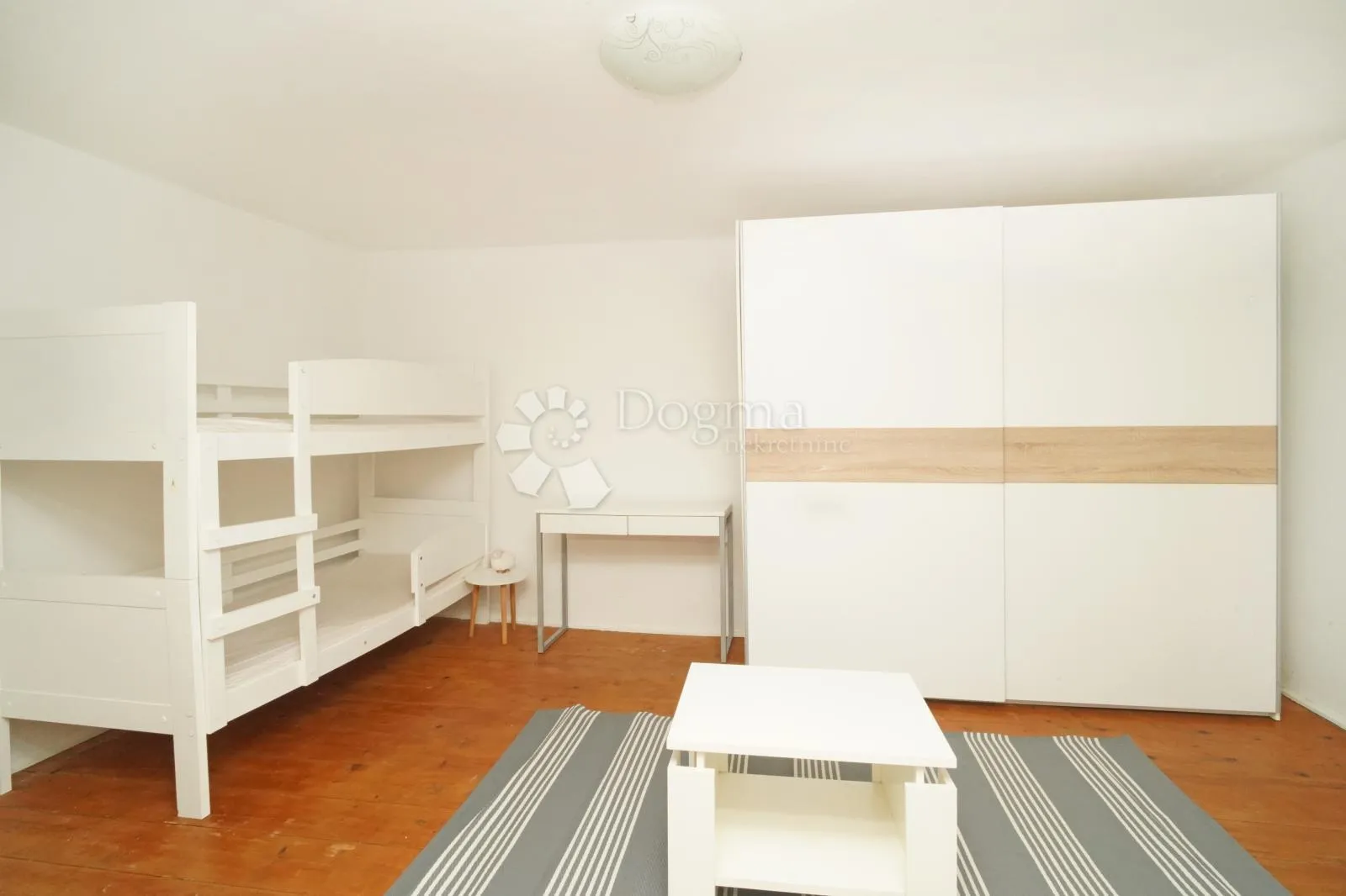 prilika kuća u nizu, marčana - slika 9