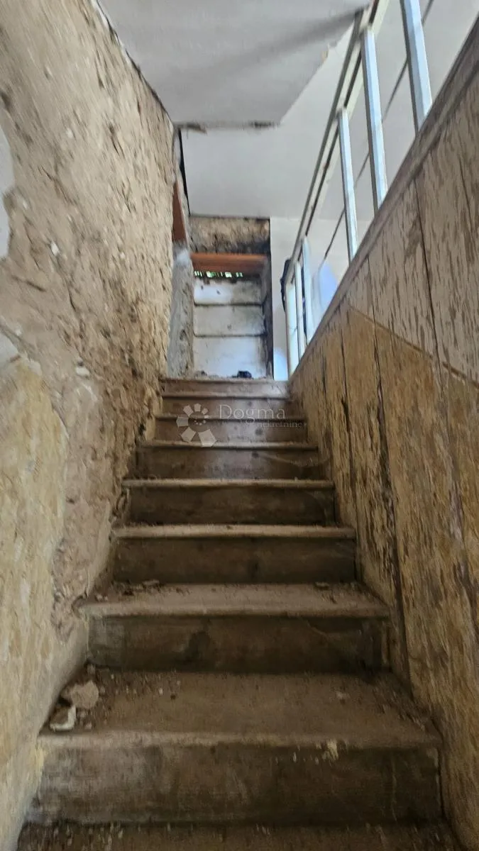 samostojeća kuća u visokoj rou- bazi kraljevica, križišće - slika 14