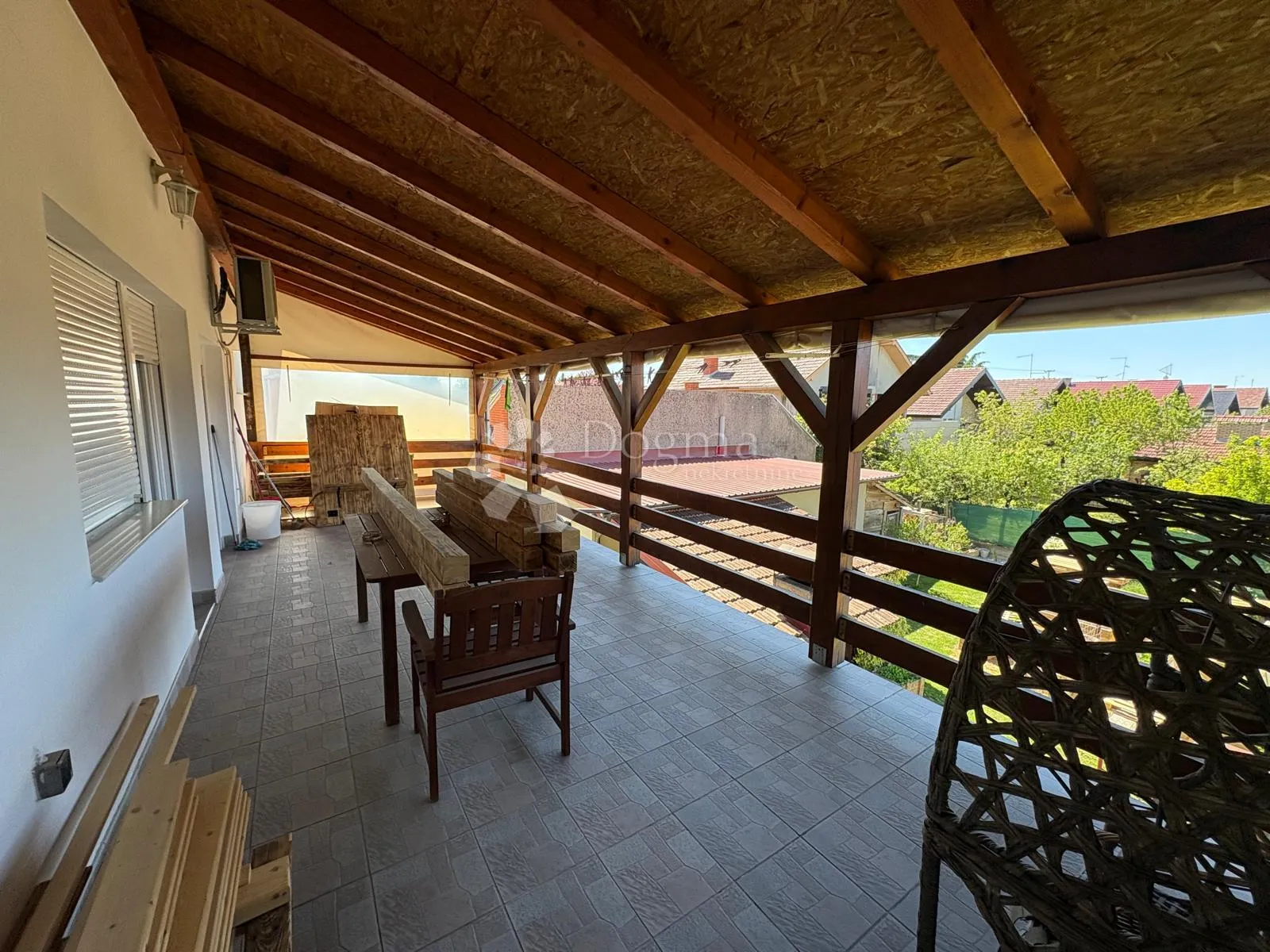 kuća 648 m² s podrumom i potencijalom za 2 stana - slika 27