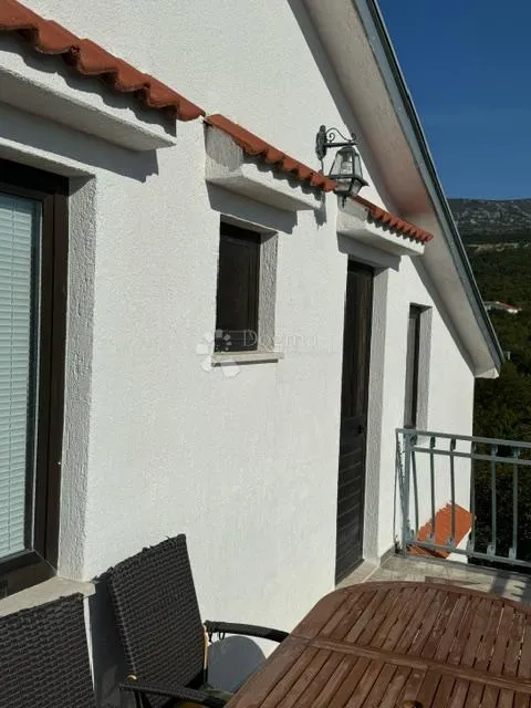život u prirodi uz panoramski pogled na more - slika 14