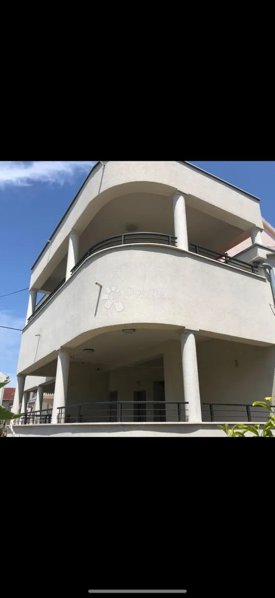 prilika u bibinju – kuća na 100m od mora - slika 19