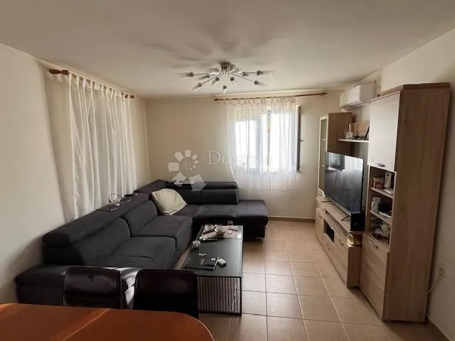 selce,dvije kuće nadomak centra - slika 6