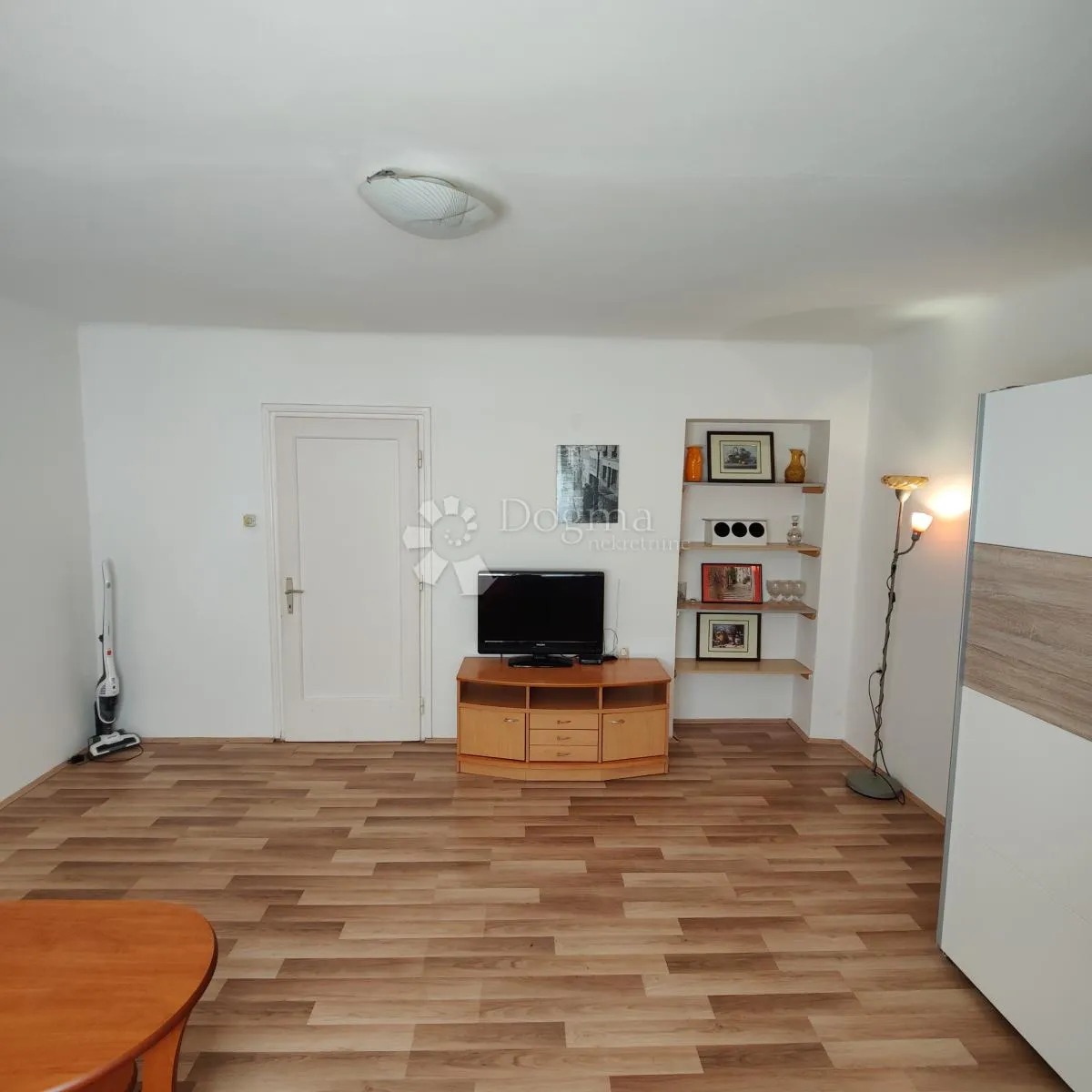 trešnjevka stan 35 m2 prilika za investiciju - slika 15