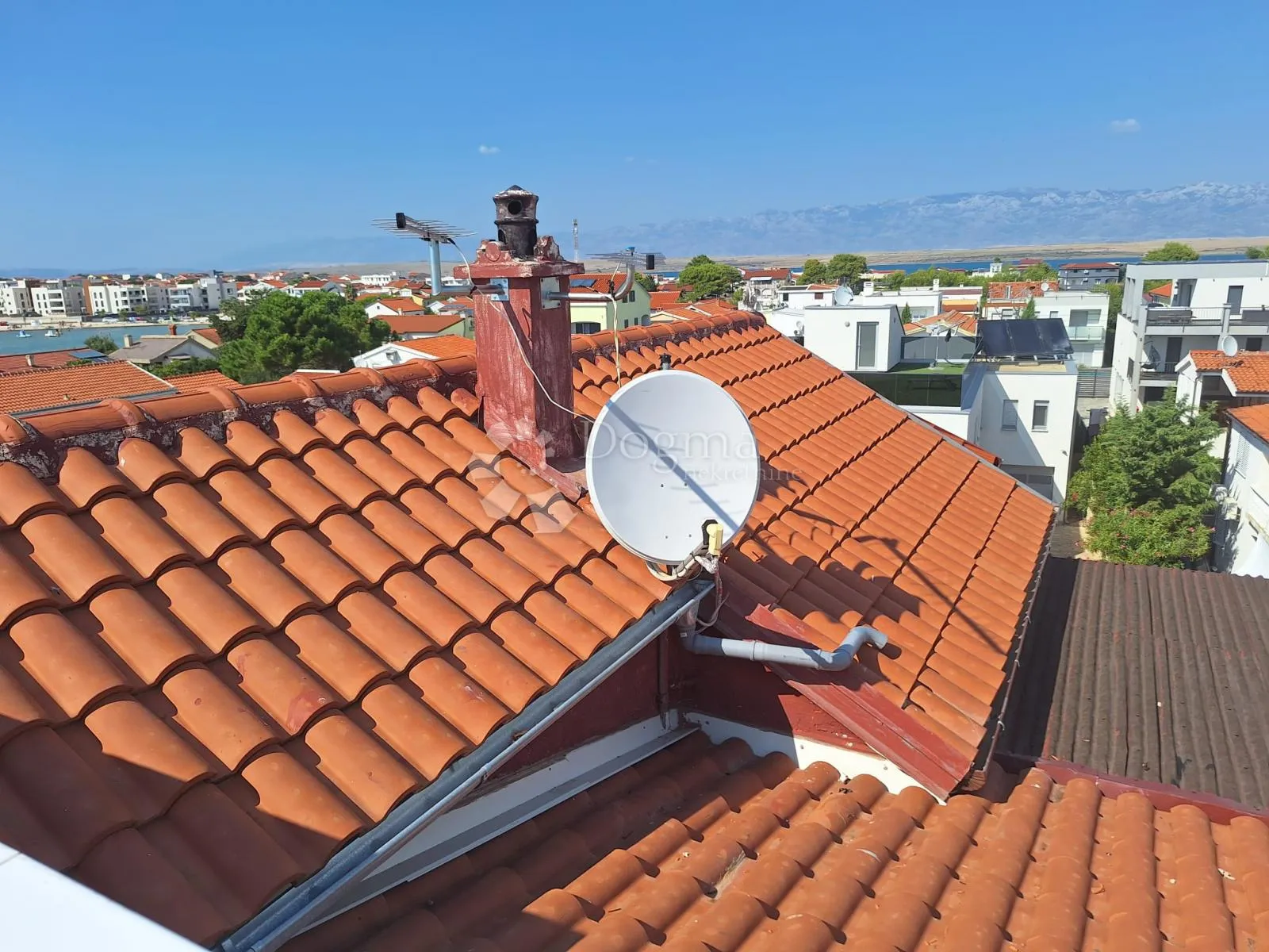 stan u apartmanskoj kući – samo 100 m od mora! - slika 12