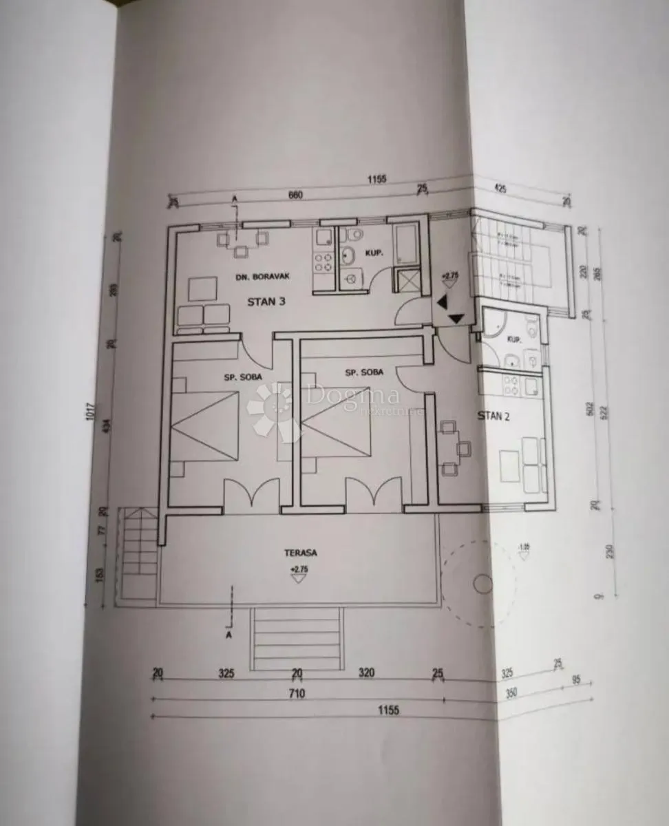 kuća sa 4 apartmana 100 metara od mora - slika 11