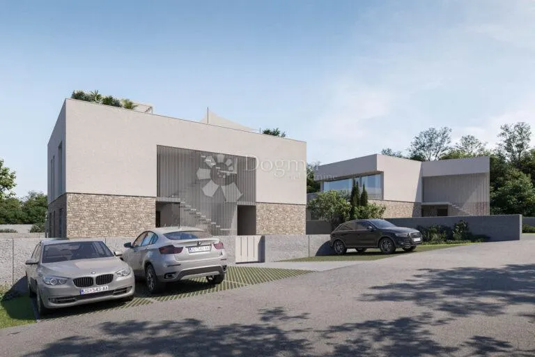 luksuzan trosoban apartman 300 metara od mora - slika 40