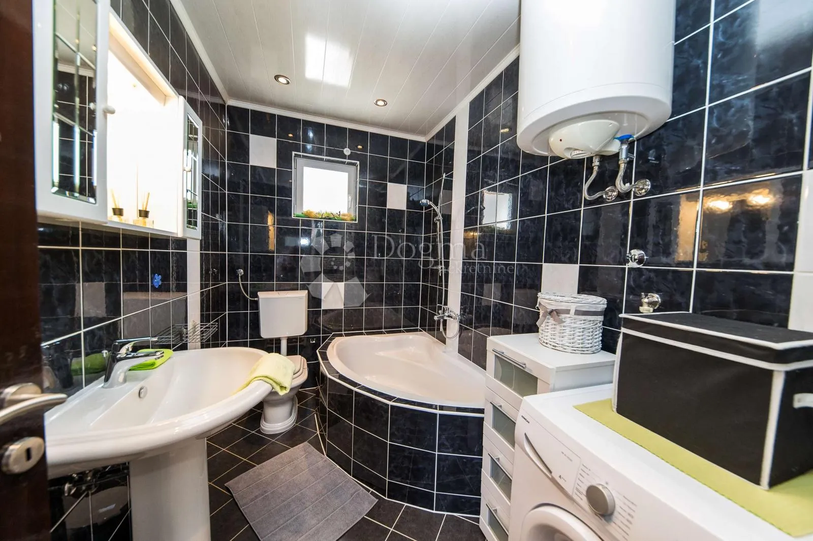 samo u dogmi!! apartman 125m2 sa pogledom na more - slika 14