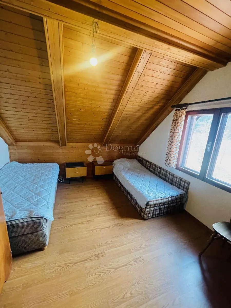 kuća u sungeru sa velikim potencijalom - slika 26