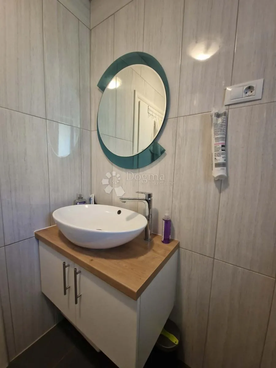 diklo - apartman 50 m2 u blizini mora - slika 27