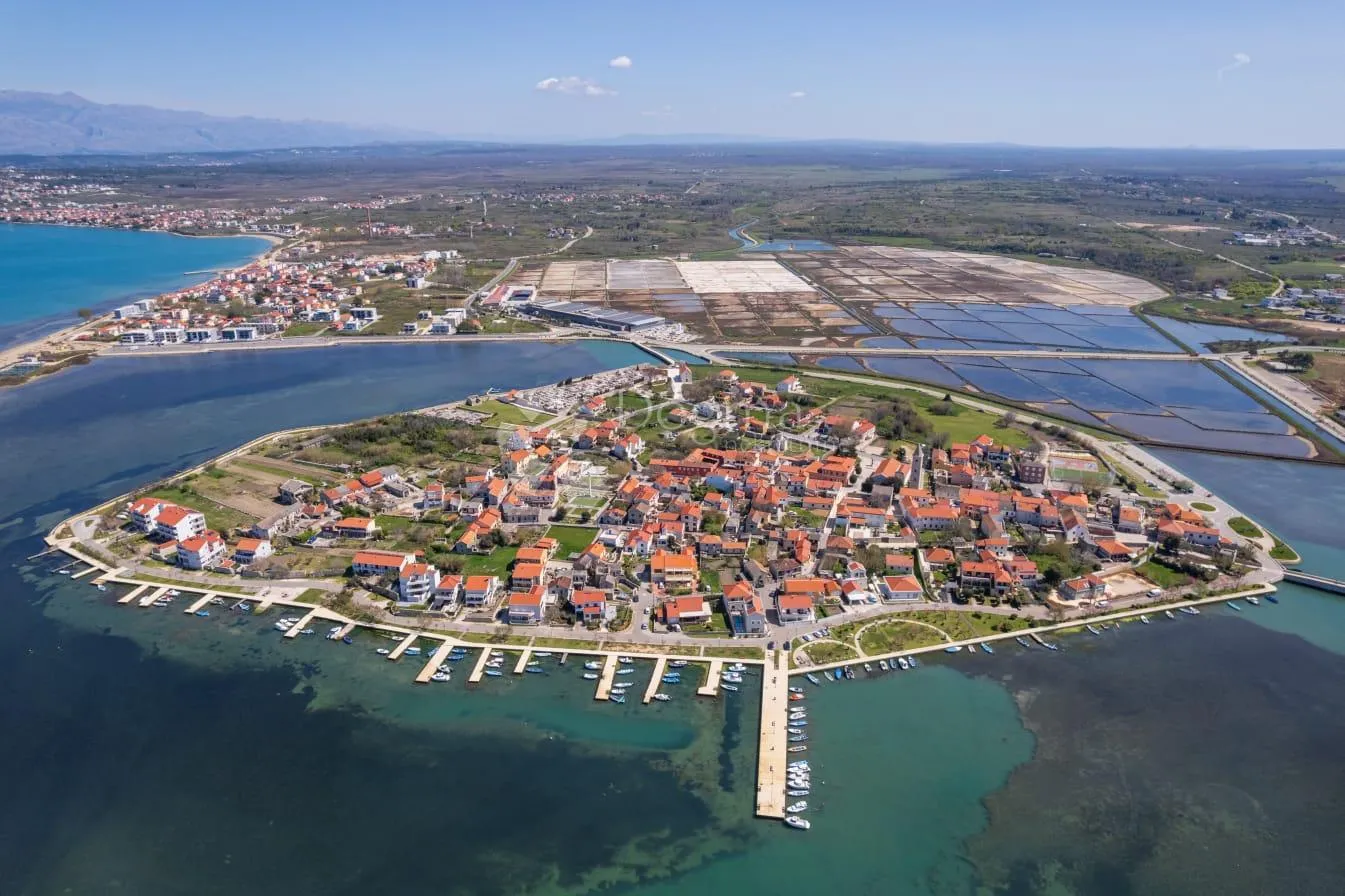 kuća s bazenom, 1. red uz more - slika 49