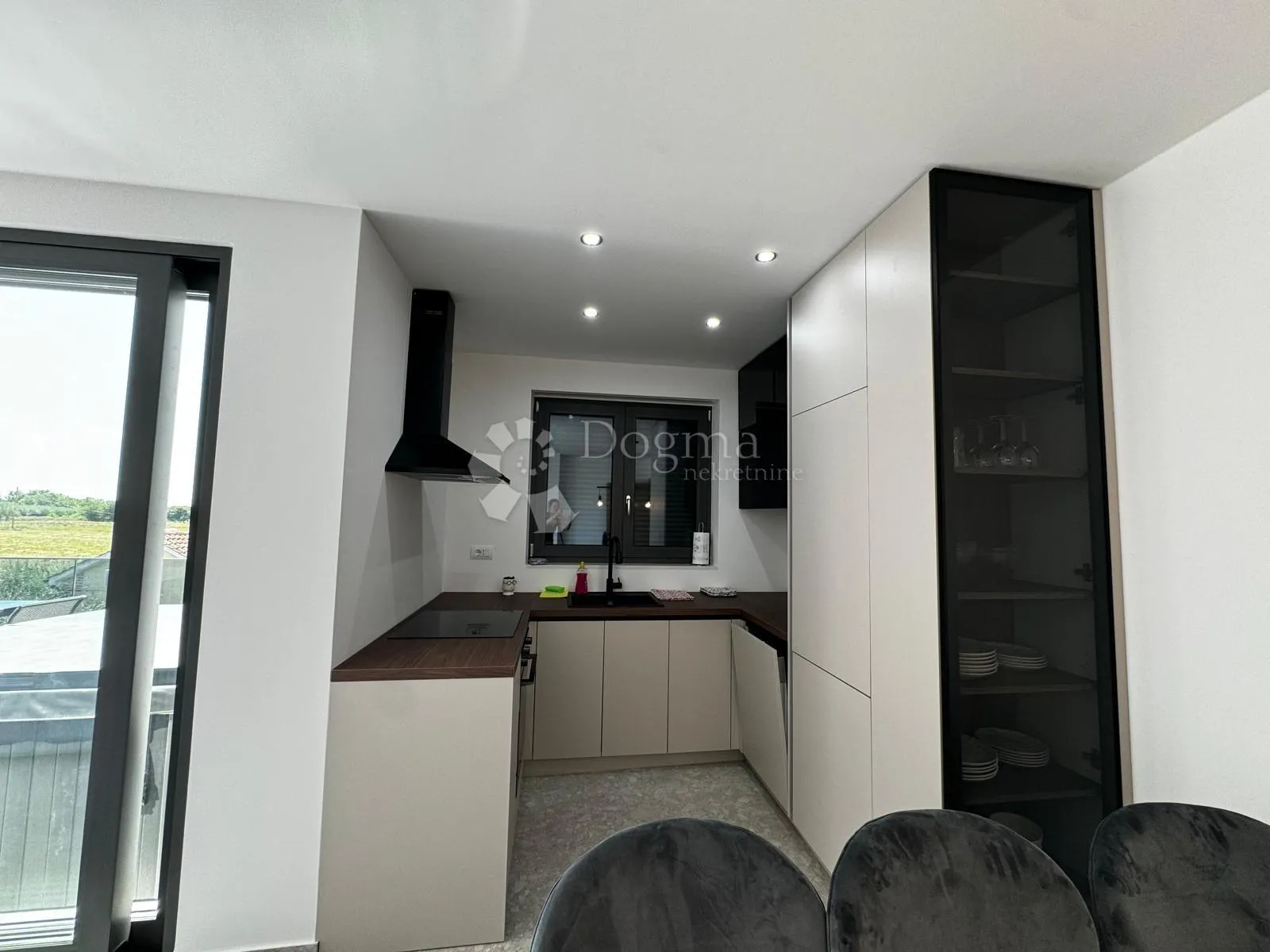 prilika poreč novogradnja 121m2 sa pogledom na more - slika 5