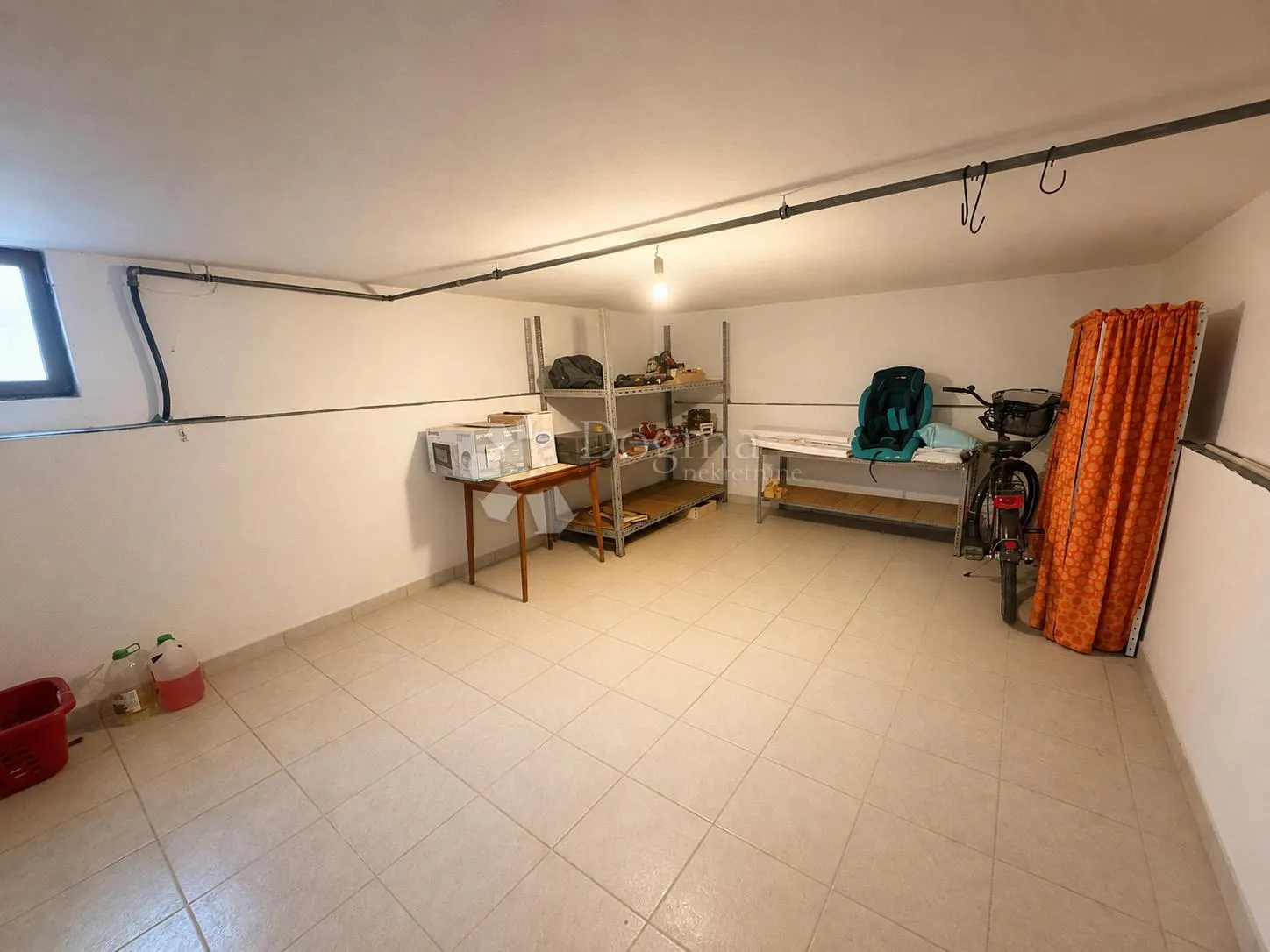 tenja – kuća 160 m², solarna elektrana, garaža - slika 21