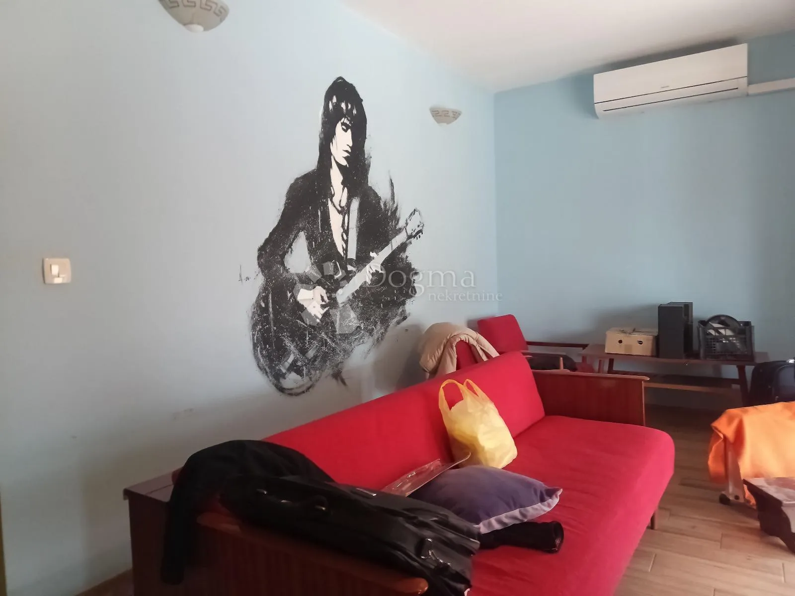 dalmatinska kuća s umjetničkim potpisom - slika 10