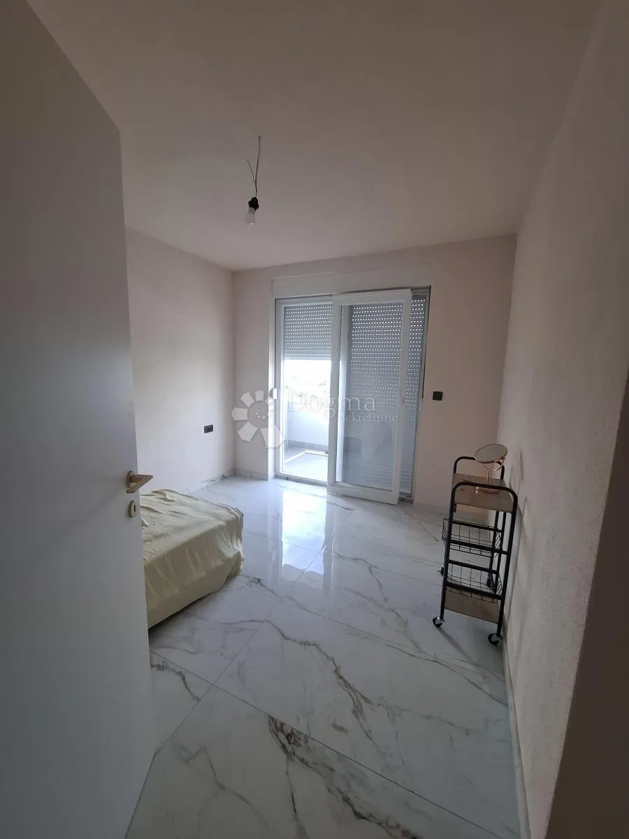 mediteranski san sa krovnom terasom - slika 20