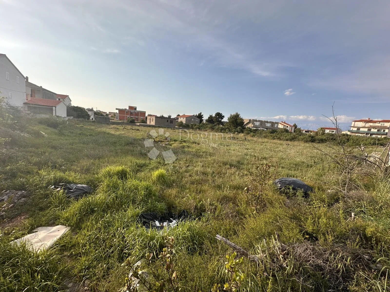prodaje se građevinsko zemljište vrsi-mulo 1803 m2 - slika 4