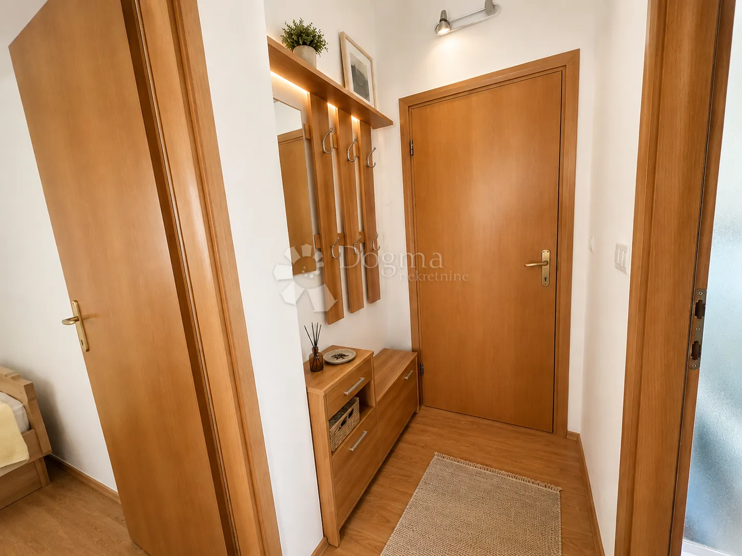 panorama šibenika na dlanu – jednosoban stan s pogledom - slika 6