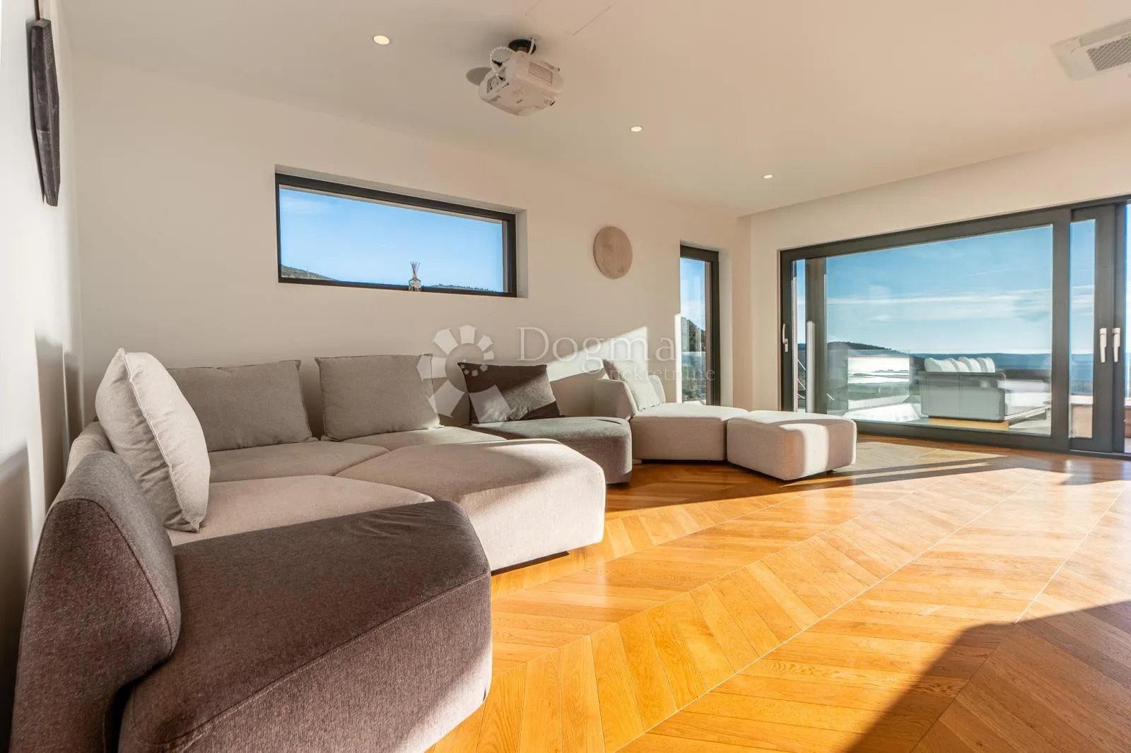 ekskluzivna villa s panoramskim pogledom na more - slika 19