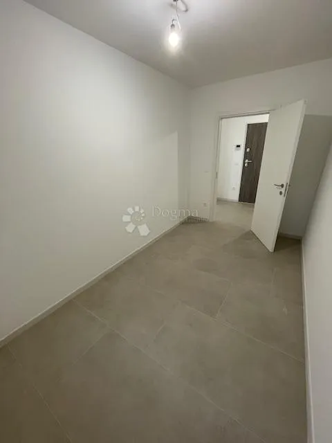 drenova-novogradnja 65m2,2s+db balkon - slika 3