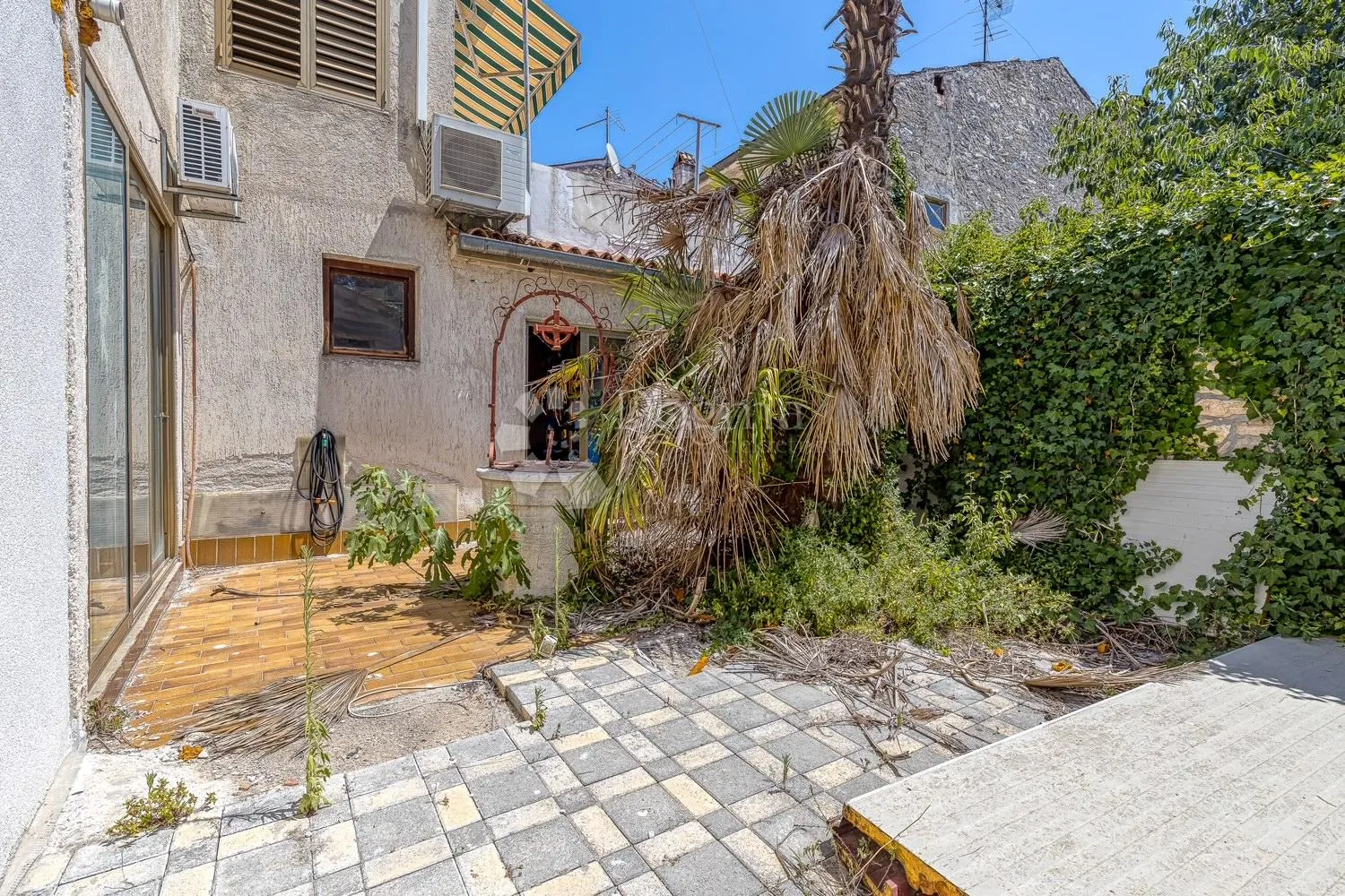 kuća za prekrasan apartmanski projekt u centru rovinja - slika 6