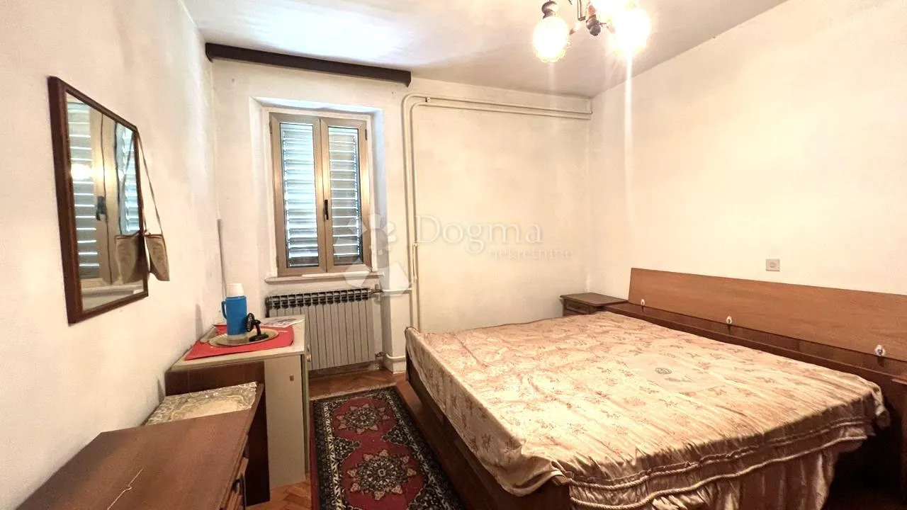 prostrana kuća za adaptaciju sa pogledom na kvarner! - slika 14