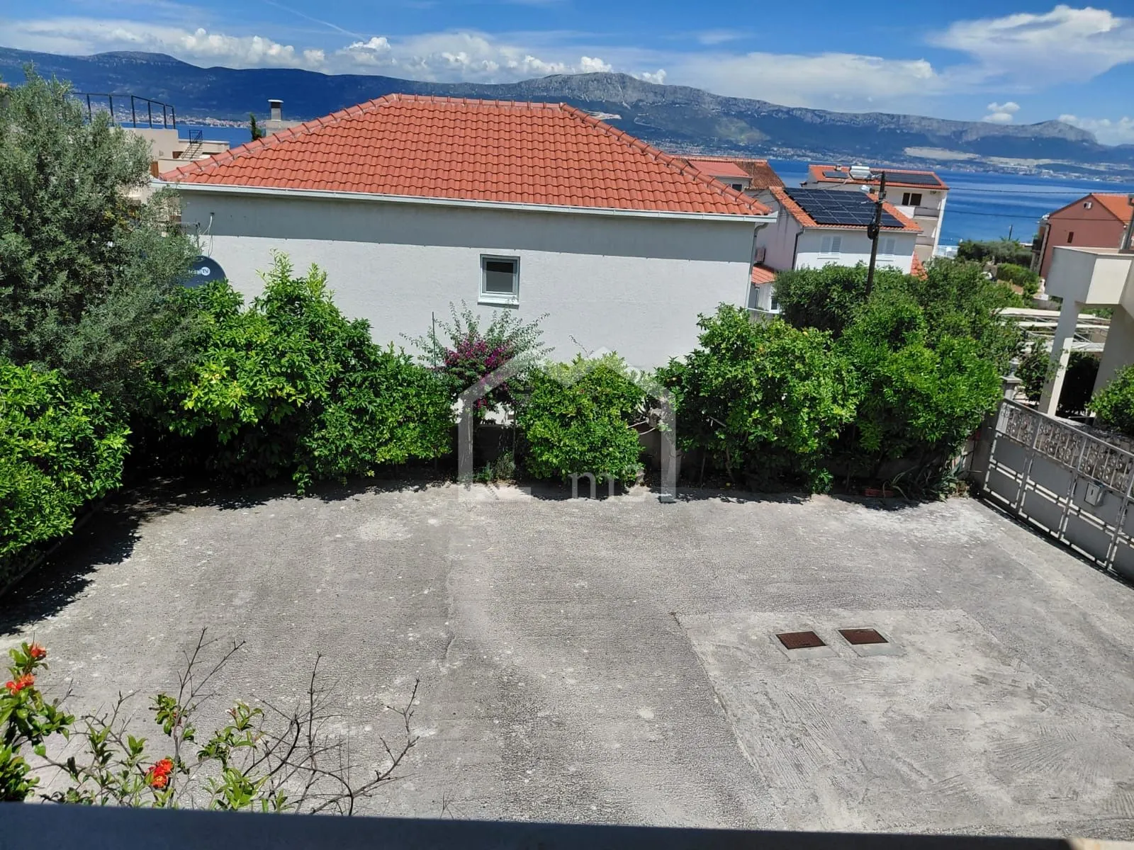 dvije apartmanske kuće blizina i pogled na more - slika 22