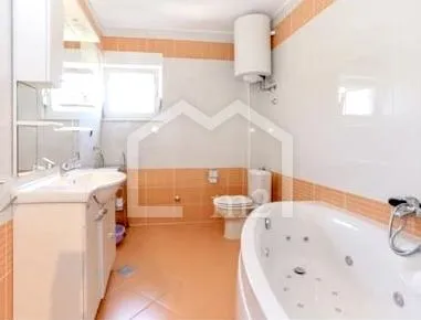 komforan penthouse spektakularan pogled - slika 11