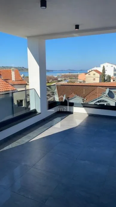 Nova Moderna Apartmanska Kuća - Blizina Mora - Srima, Vodice