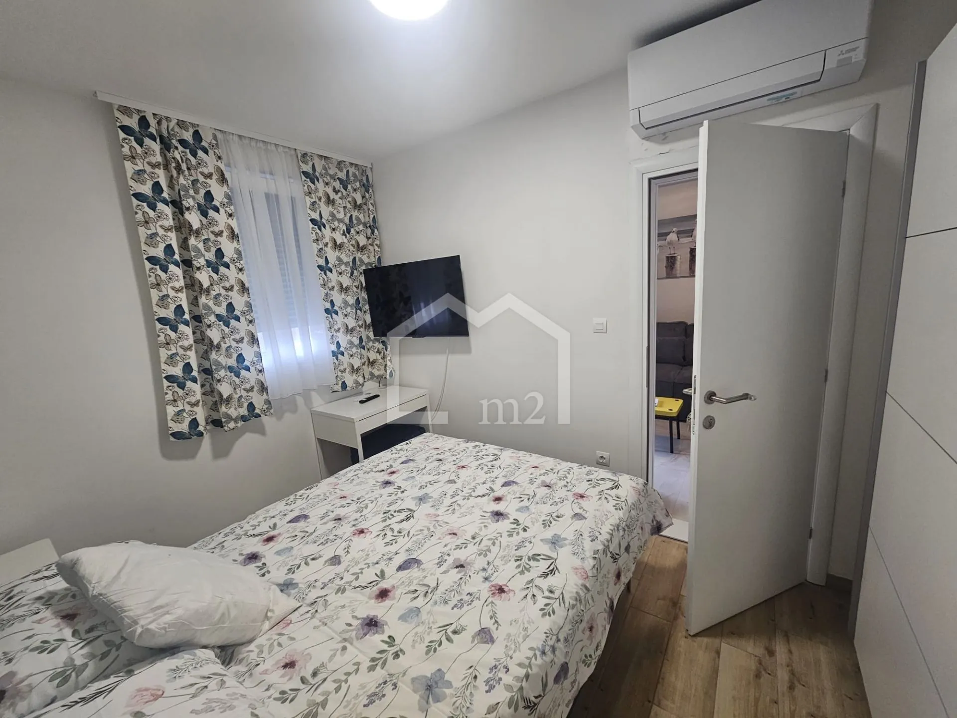 trosoban s garažom - dugoročno - slika 20