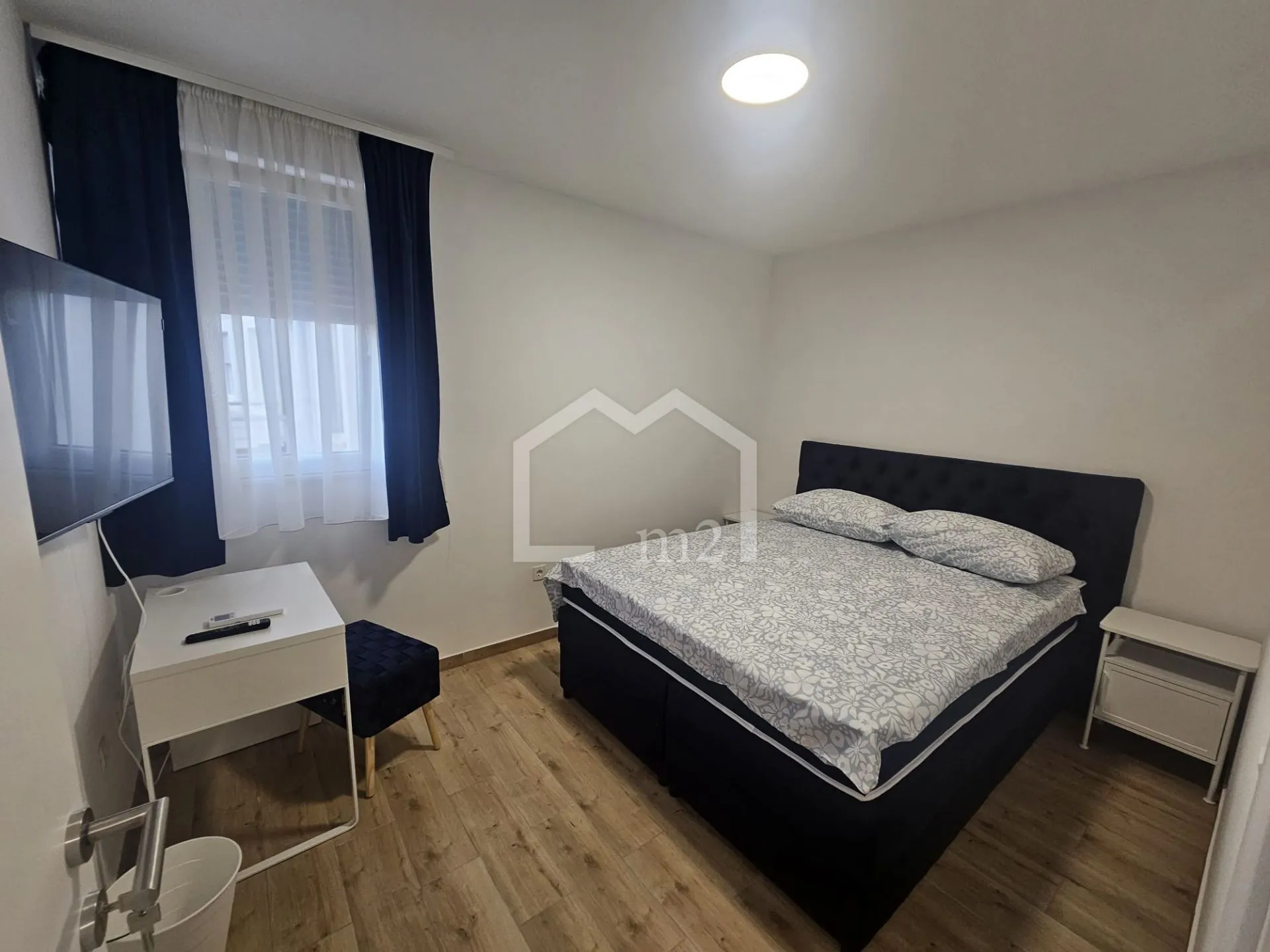 trosoban s garažom - dugoročno - slika 4