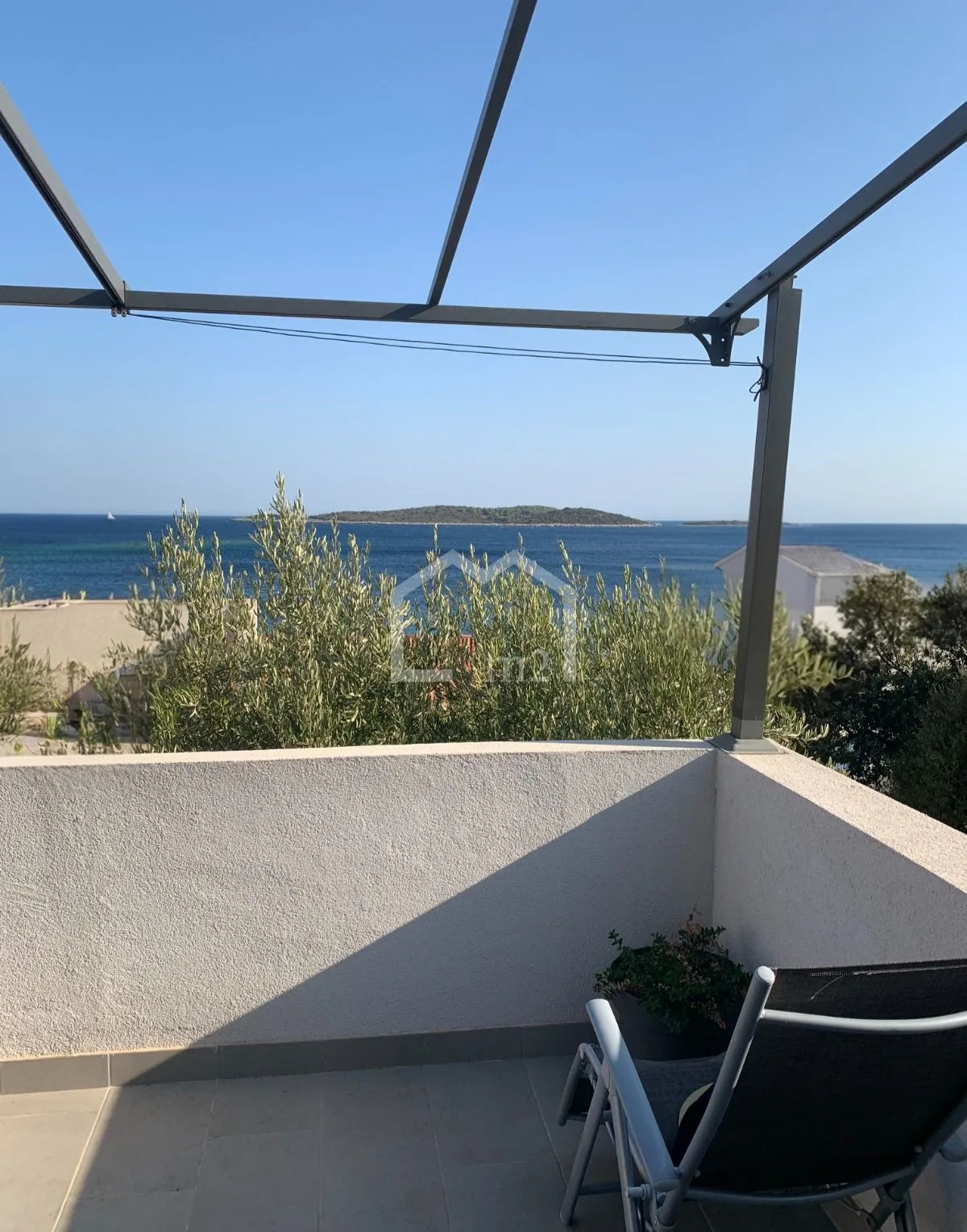 vis, milna, samo 40 m od mora - slika 2
