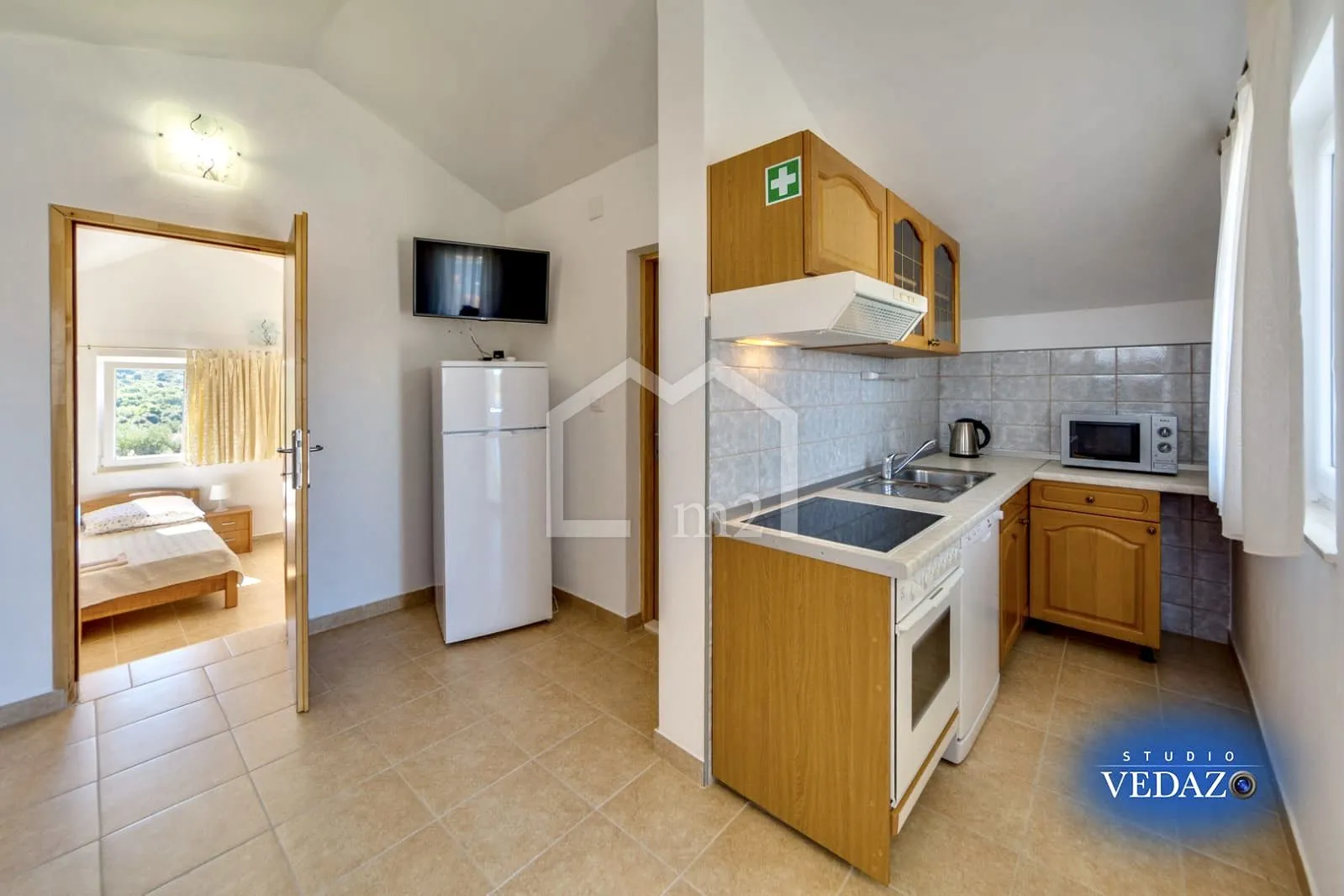 apartmanska kuća blizina mora - s vezom za brod - slika 9