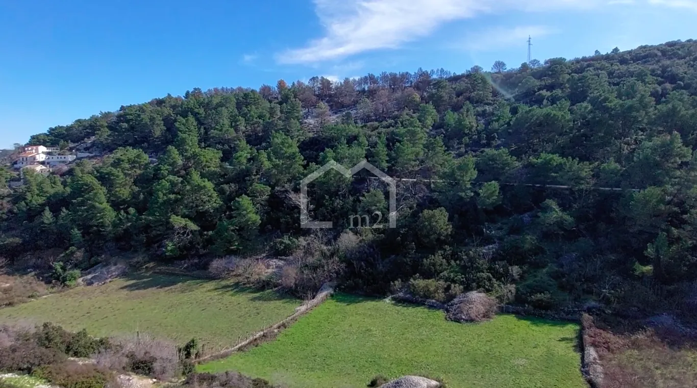 ekskluzivna prodaja građevinska parcela 2000 m2 - otok brač - slika 4