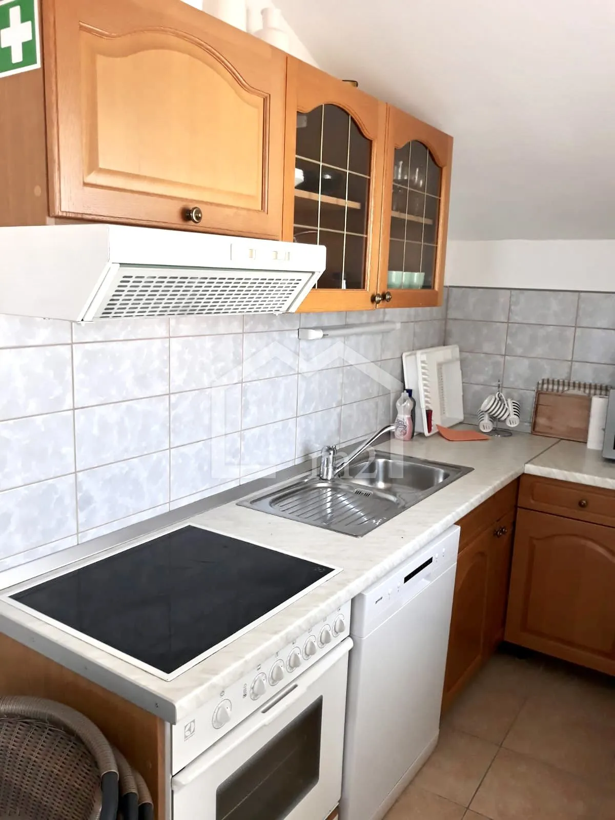 apartmanska kuća blizina mora - s vezom za brod - slika 12